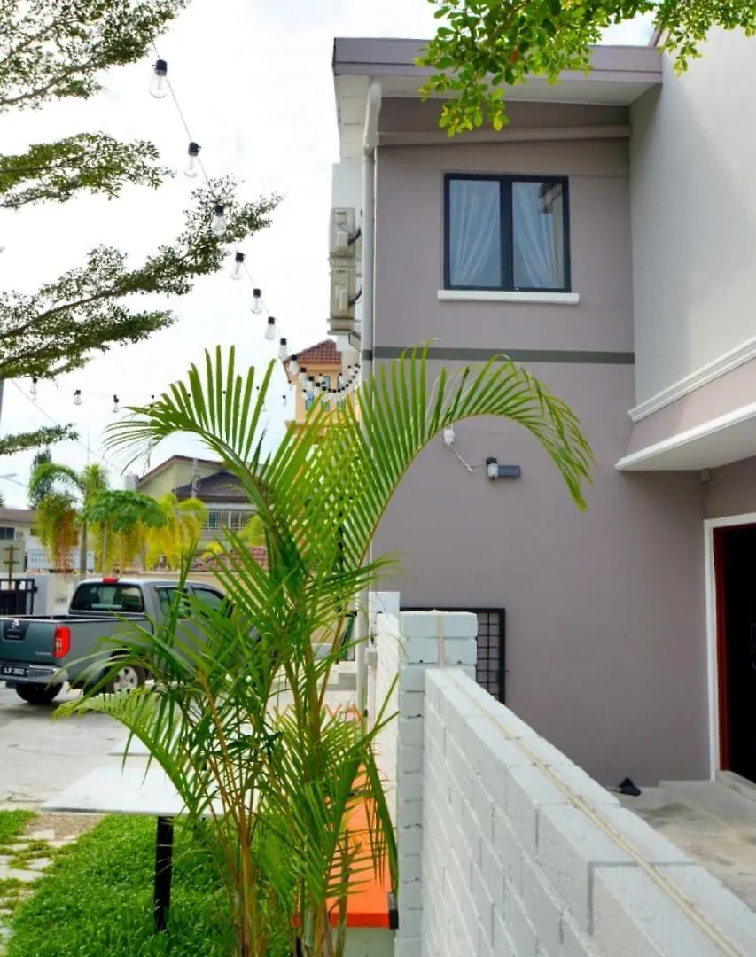 Auguri Homestay - Ipoh